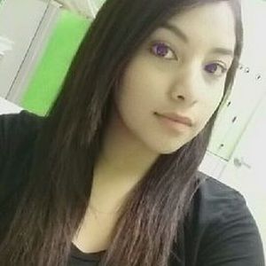 Meet your Posher, Yesica